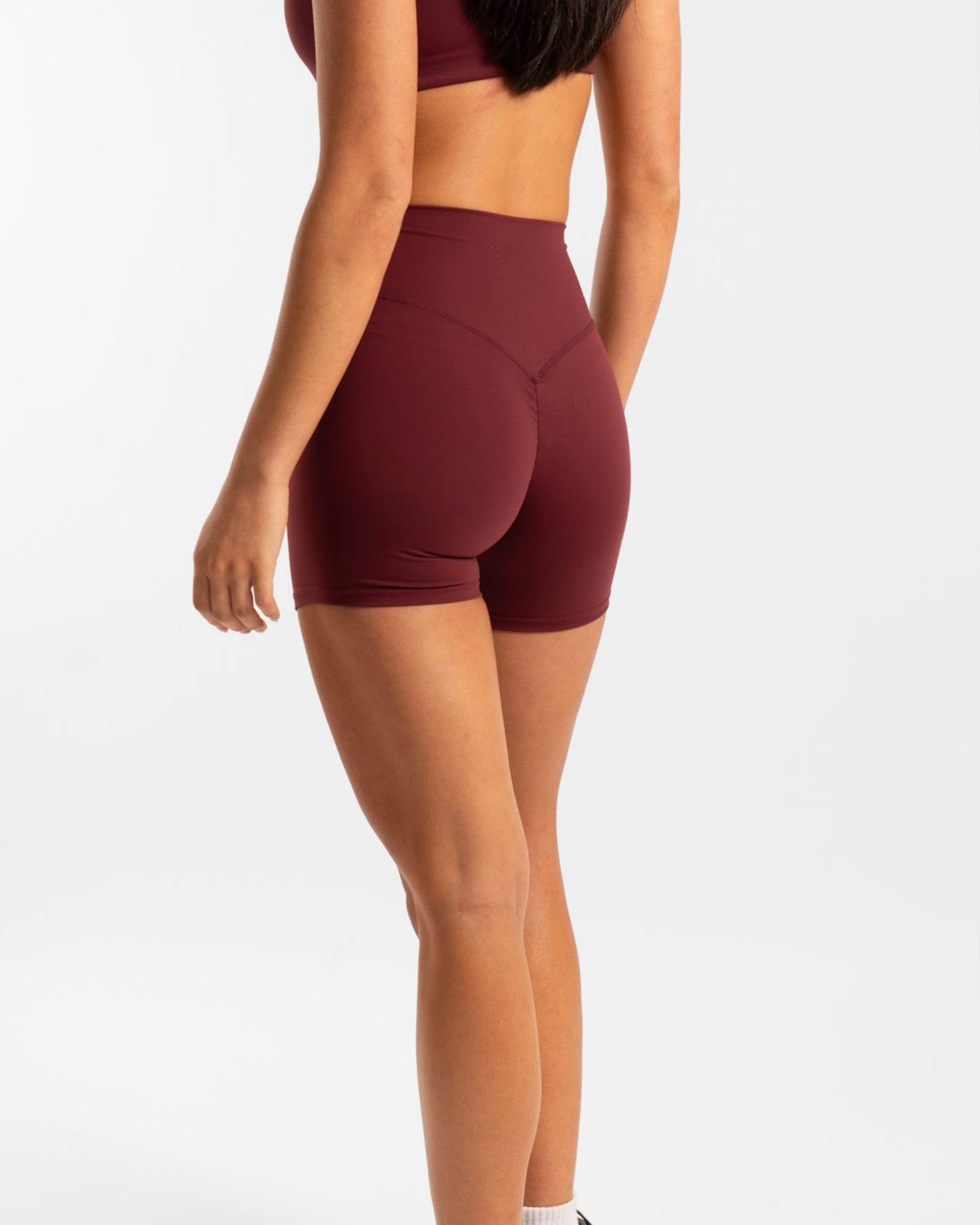 Not Your Basic Shorts - Bordeaux (Invisible Scrunch)