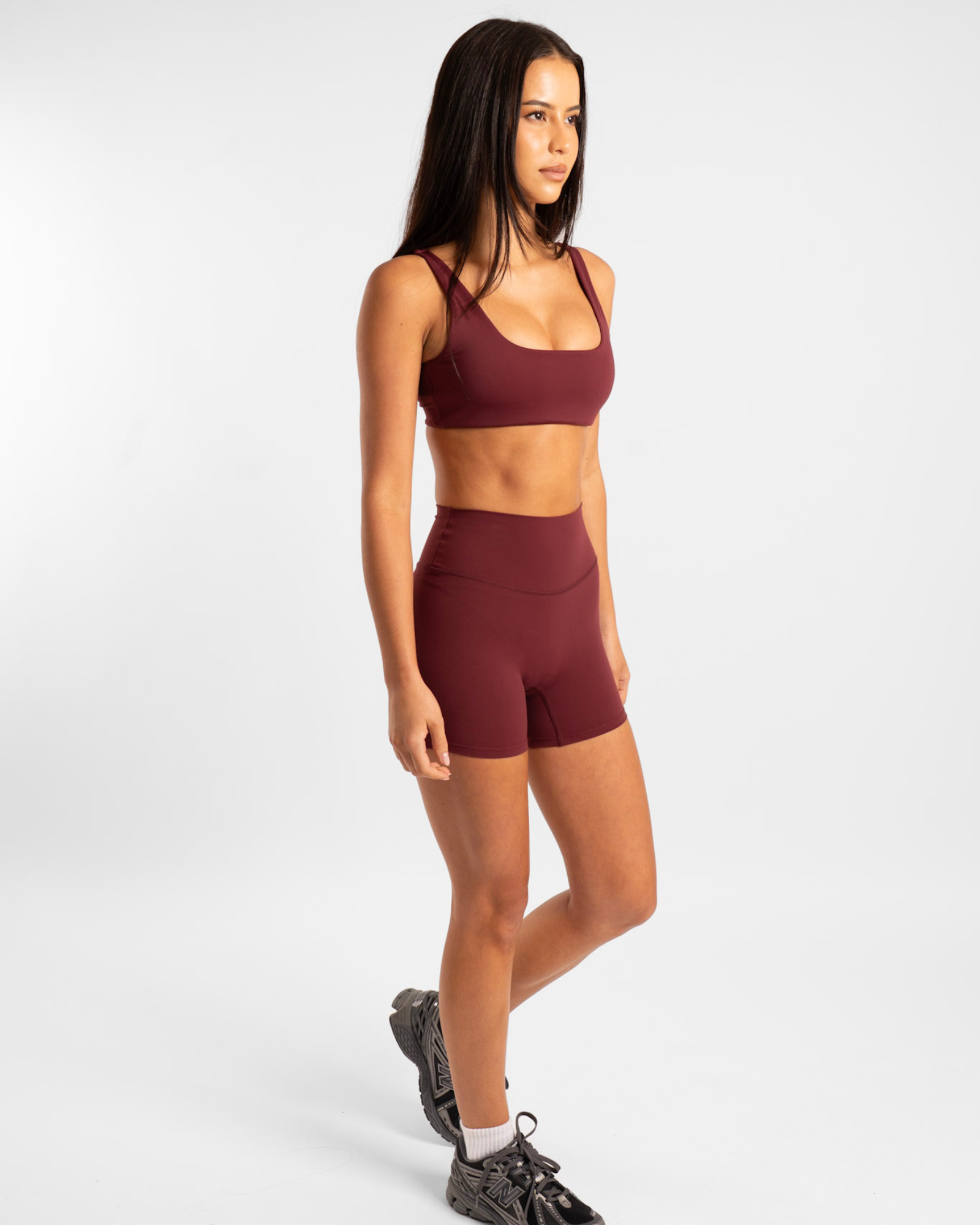 Not Your Basic Shorts -  Bordeaux (Invisible Scrunch)