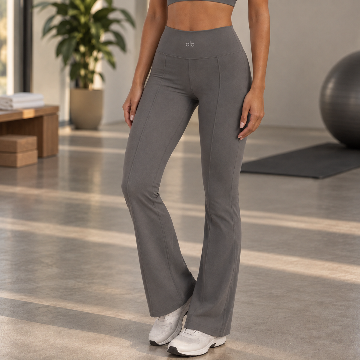 Eclipse Flare Leggings